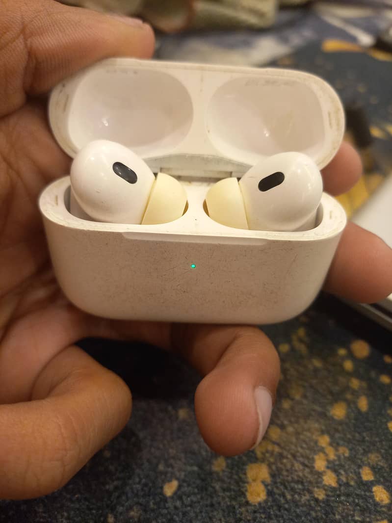 Airpods pro 0