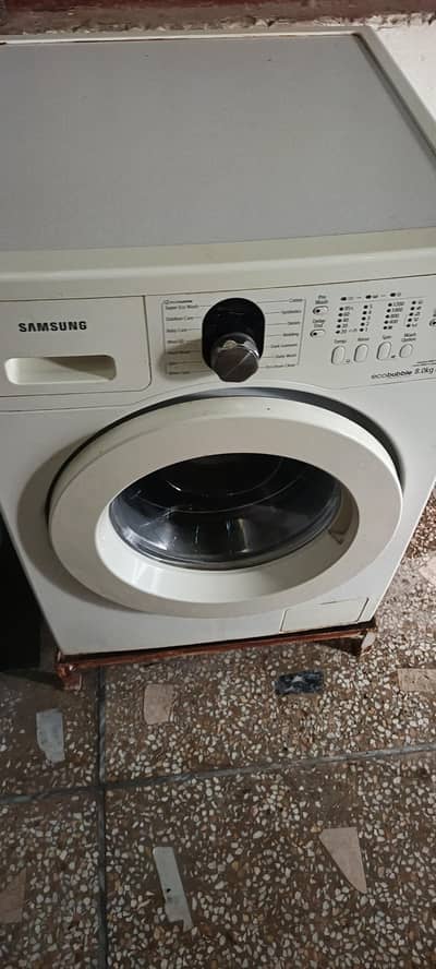 The Samsung WF1802WSW model 8 kg