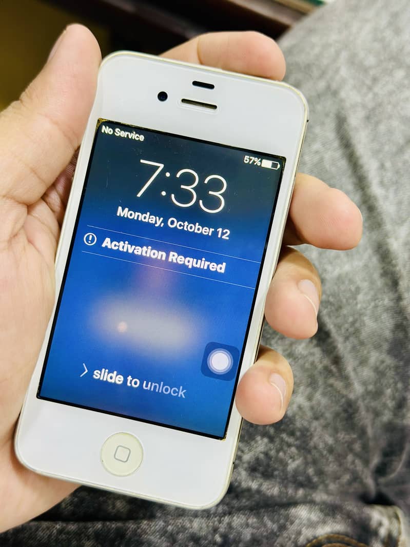 Apple iPhone 4s 1