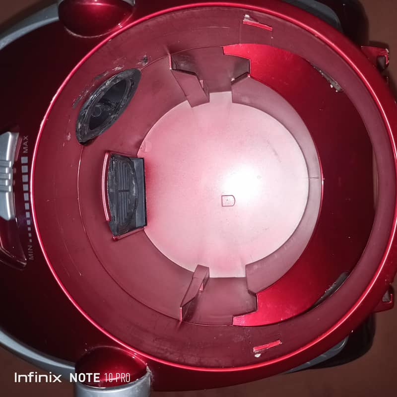 Imported Vacuum Cleaner Elekta 4