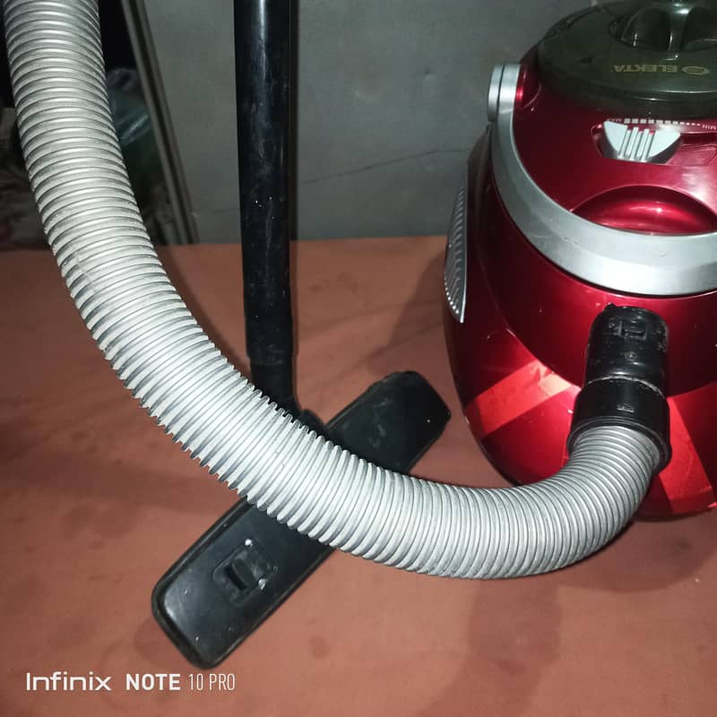 Imported Vacuum Cleaner Elekta 7