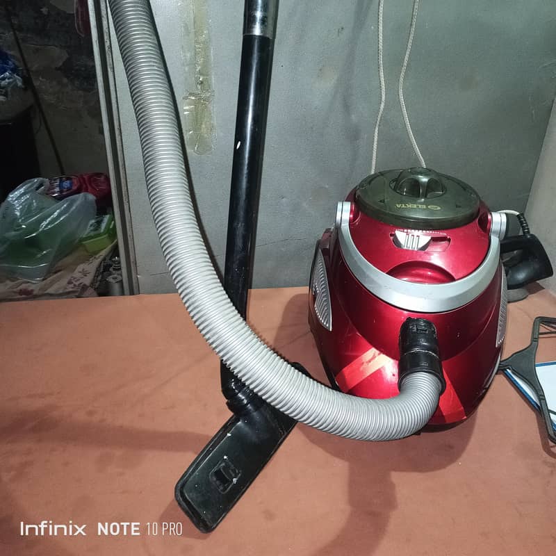 Imported Vacuum Cleaner Elekta 8