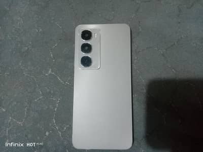 Itel City 100