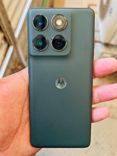 Motorola Edge 2025 8/256 Sim Unlock Non PTA