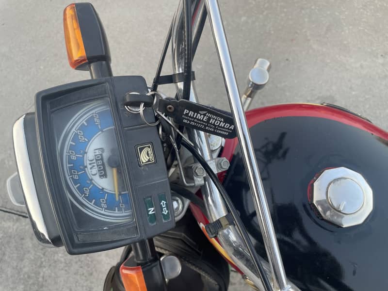 Crown 25 model 3