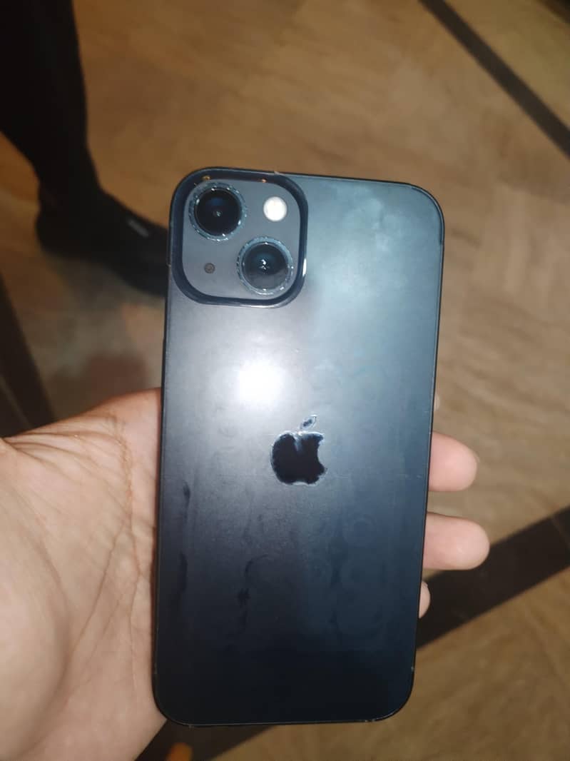 Apple iPhone 13 0