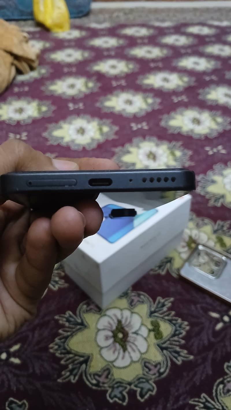 Xiaomi Redmi Note 13 0