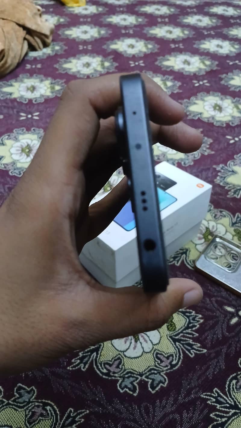 Xiaomi Redmi Note 13 1