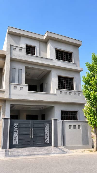 5 Marla Modern Design Grey Structure For Sale In Park View City Lahore