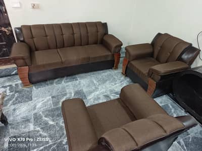 New 5 seater sofa set 03198898344