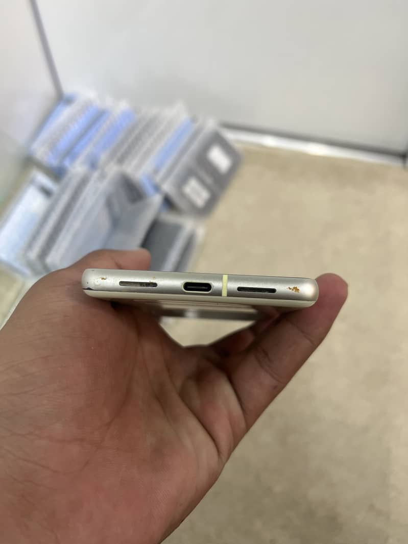 Google Pixel 7 2