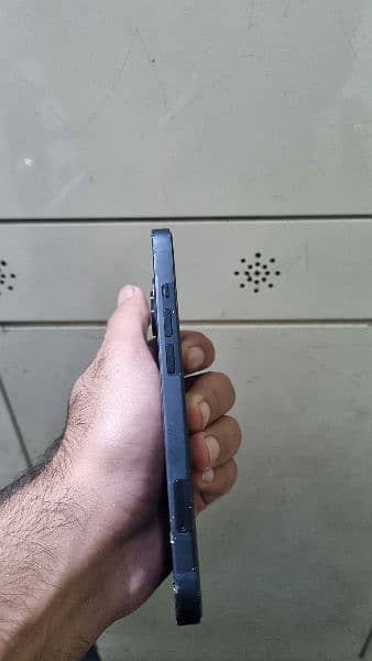Iphone 13 3