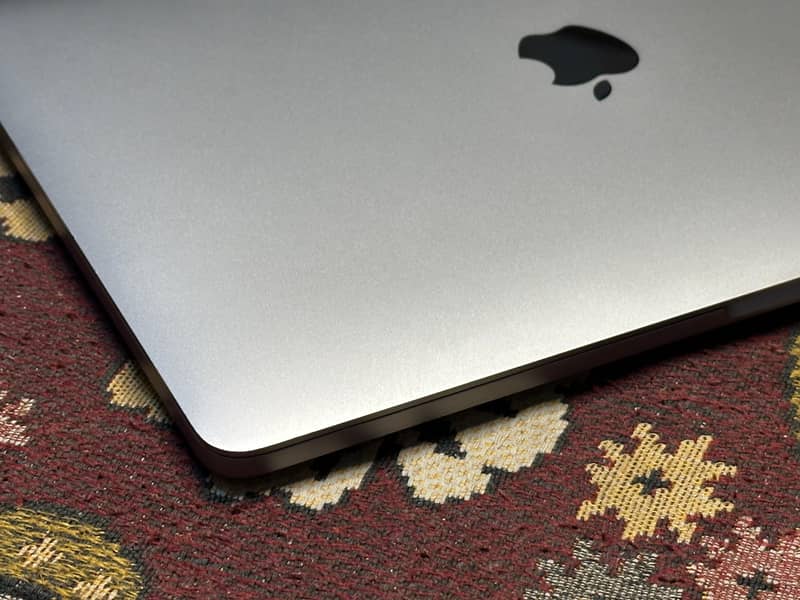 Macbook pro 2019 2