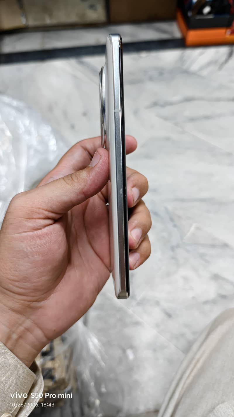 Honor Magic 6 Pro 2