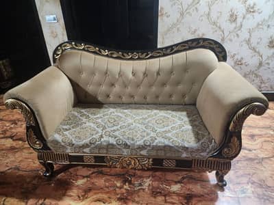 Do 2 seater sofas with centre table