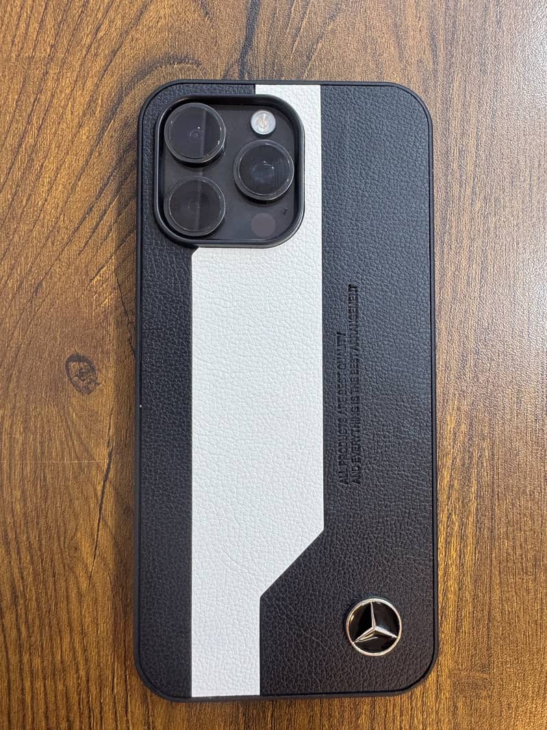 Apple iPhone 15 Pro Max 1