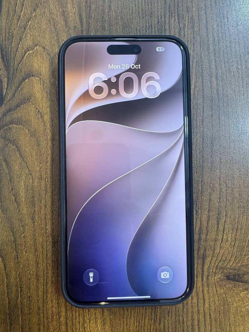Apple iPhone 15 Pro Max 2