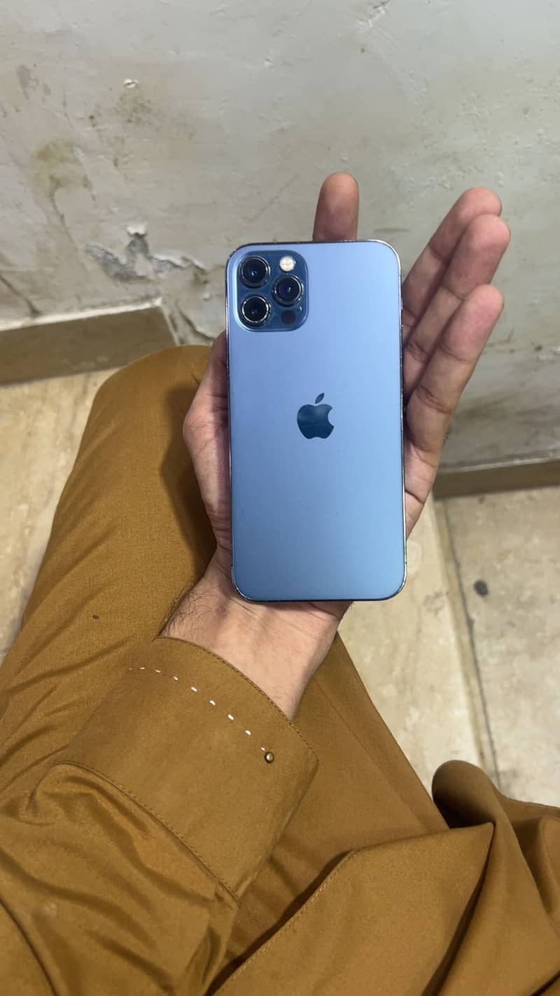 Apple iPhone 12 Pro 0