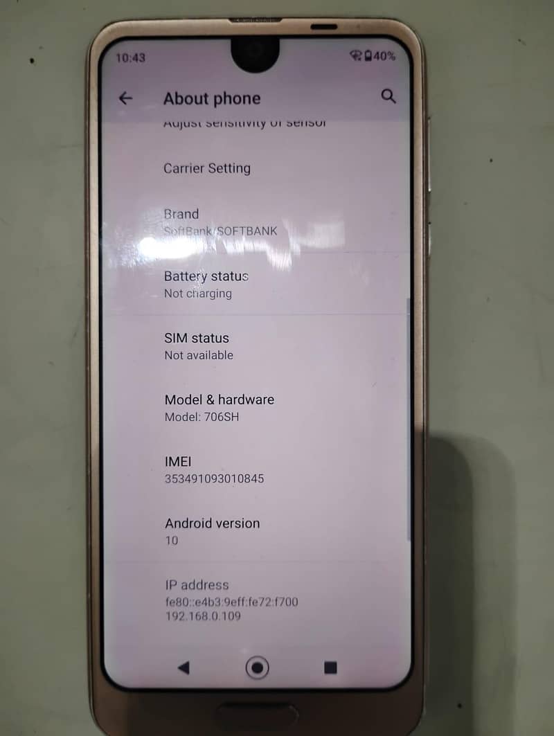 Sharp Aquos R2 4