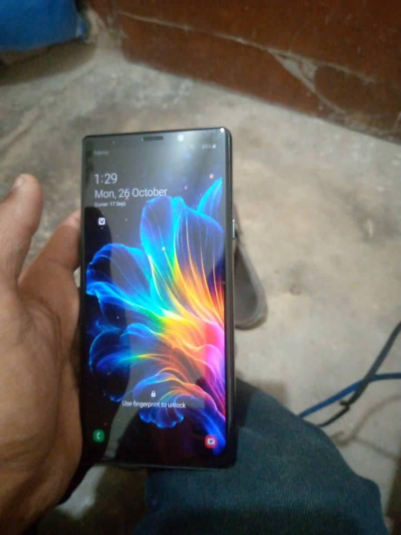 Samsung Mobile Note 9 5