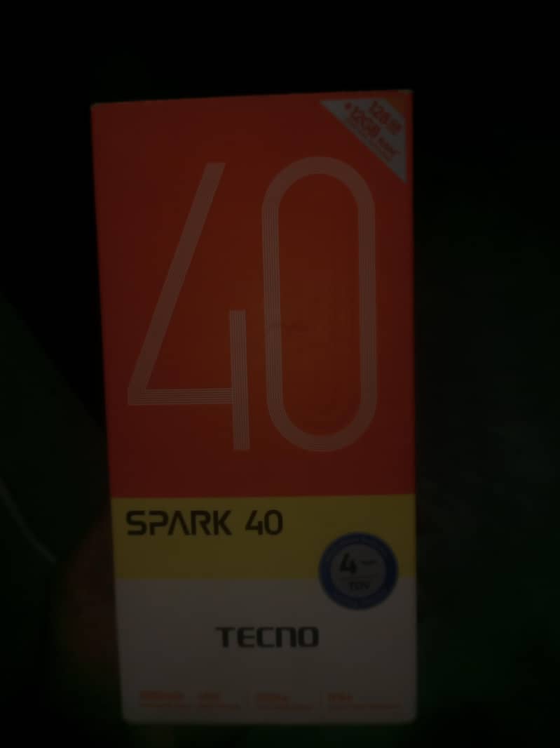 Tecno Spark 40 0