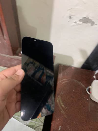 iPhone 13 Pro Max originall panel 100% garunety.  Ek dam  white hogaya