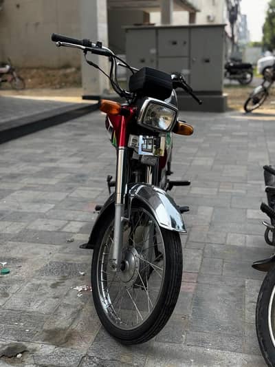 honda CD 70 good condition single hand used