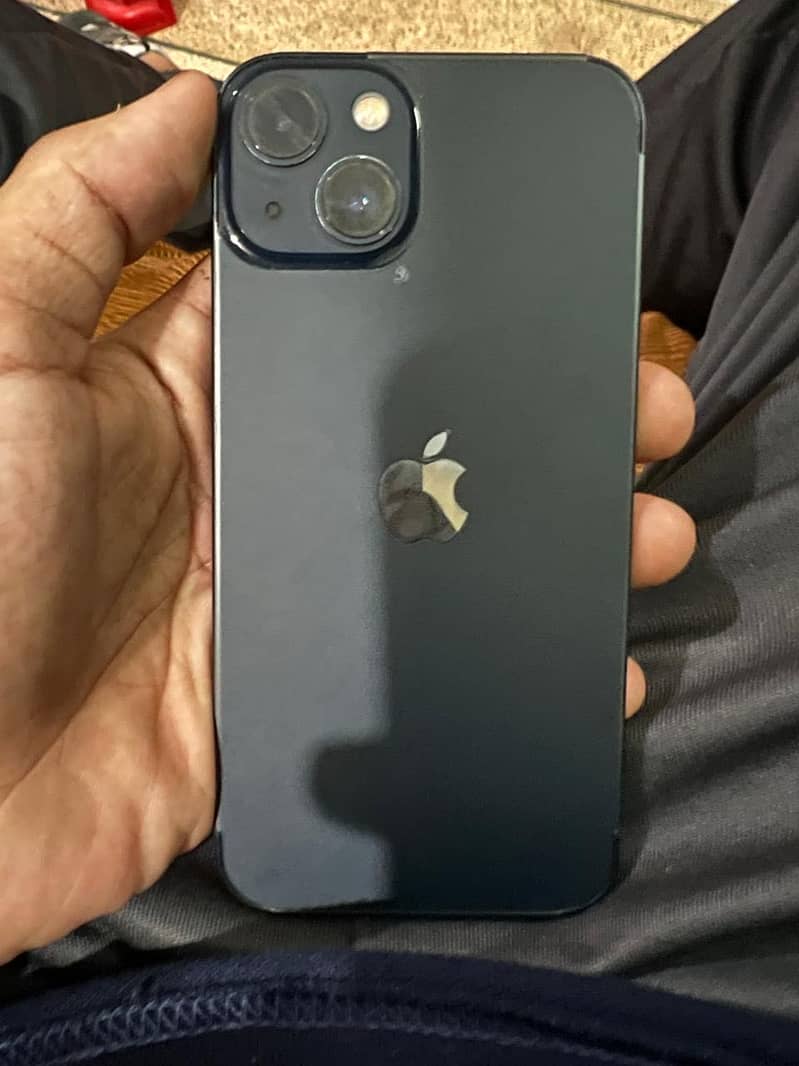 Apple iPhone 13 1
