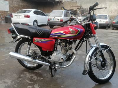Honda CG 125 (Red Color) – 2017/2018 Model in Excellent