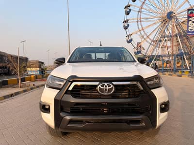 Toyota Hilux revo rocco 2024