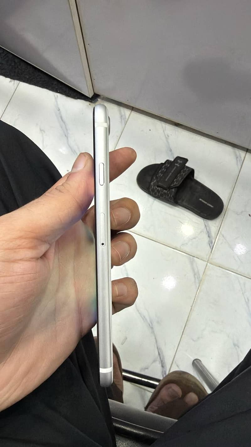 Apple iPhone SE 5
