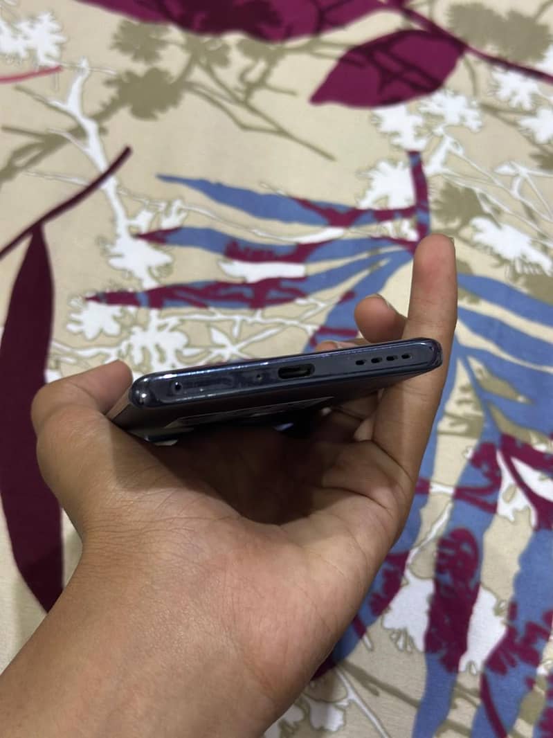 Infinix Note 40 Pro Plus edge 4