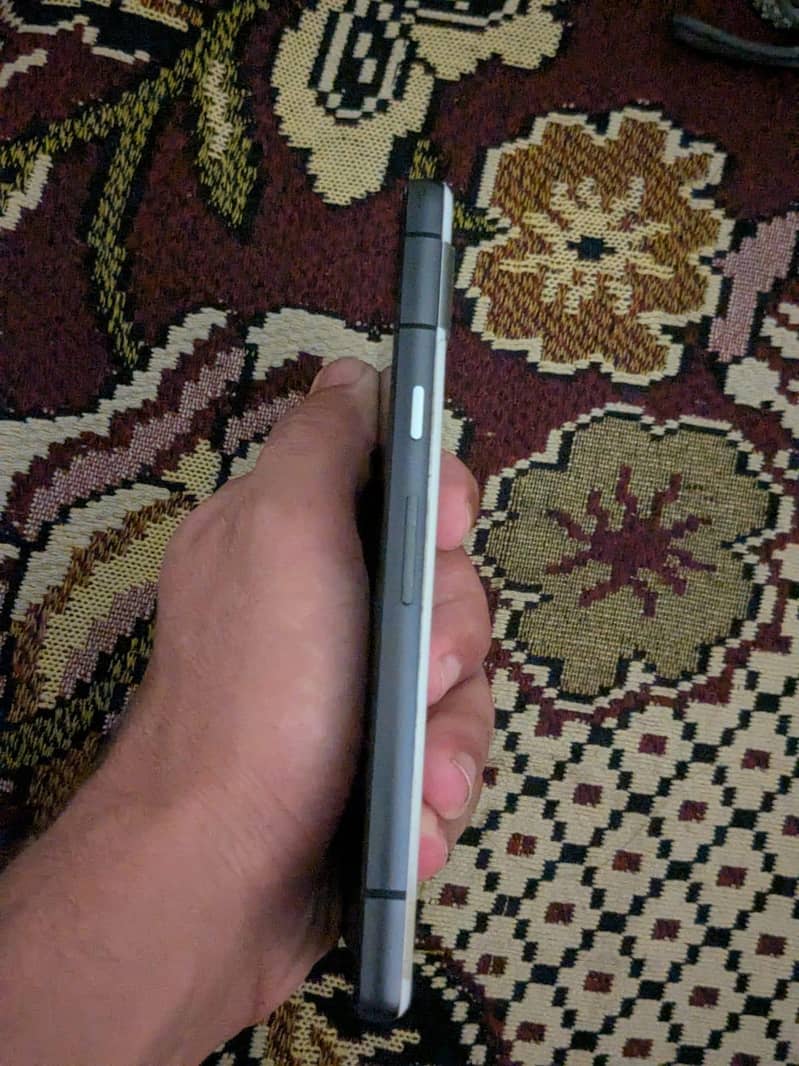 Google Pixel 7a 5