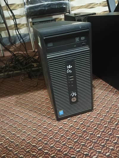Core i3 4th generation CPU (HP) LCDs (LG)