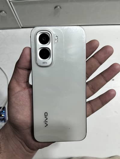 Vivo Y500