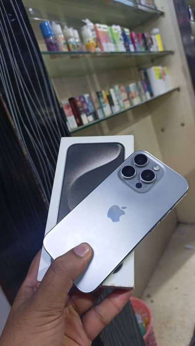 Apple iPhone 15 Pro