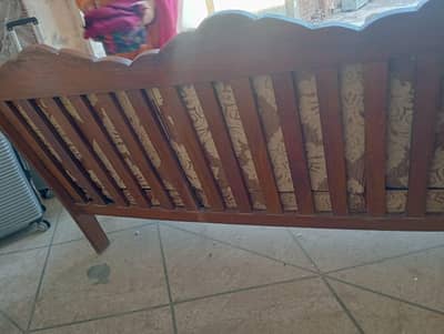 5 seater wooden  sofa set with cushions