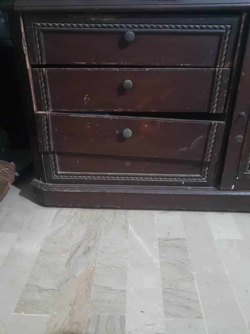Wooden dressing table with a large mirror, 3 drawers and 1 side cabin ...