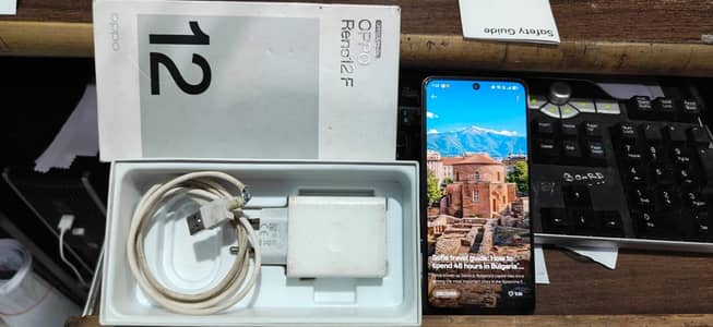 OPPO Reno f12