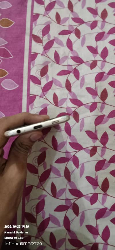 Samsung Mobile C5 Pro