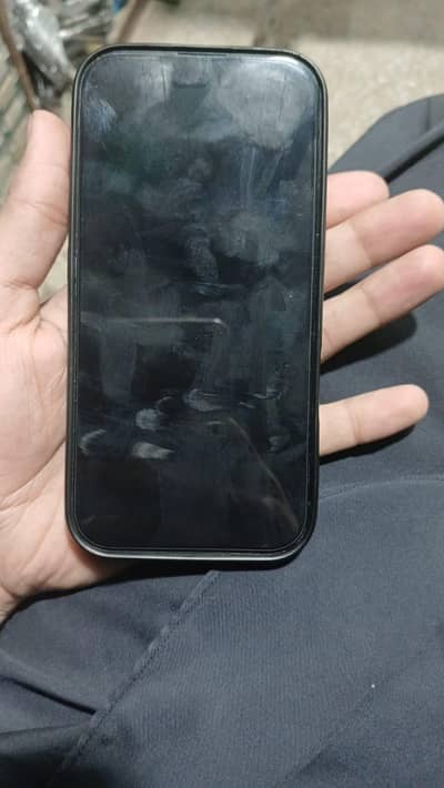 Apple iPhone 16