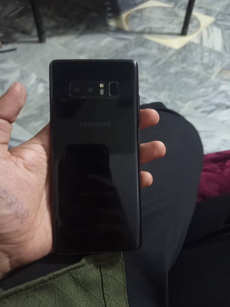 Samsung Mobile Note 8 1