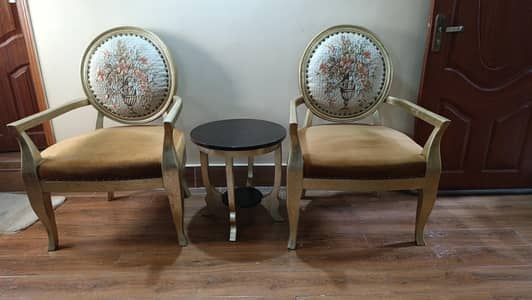 Coffee table with Chairs