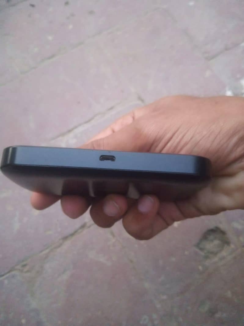 INTERNET DEVICE 1