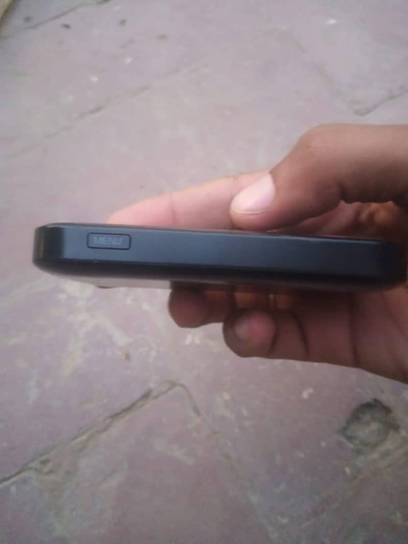 INTERNET DEVICE 3