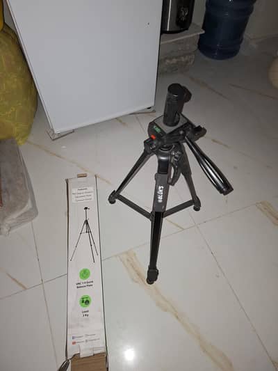 BLUKS Tripod for Camera and Mobile
