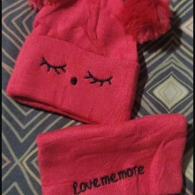 Cute Red Bear Ears Beanie Cap & Neck Warmer Set For kids (0-6)