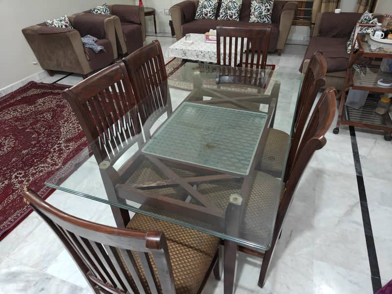 Dining table 3