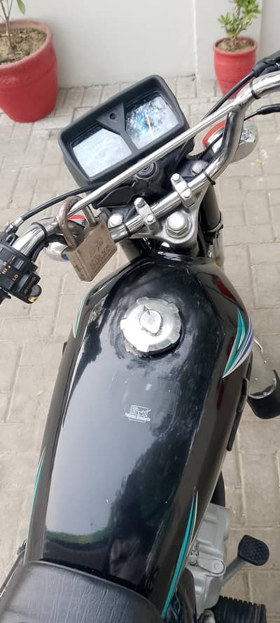 urgent sell 125 good condition