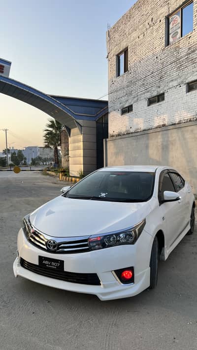 Toyota Corolla Altis 2016